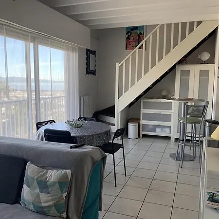 Apartament Duplex Climatise 4 Pers, Balcon, Parking Prive, Proche Plages Et Commerces - Fr-1-335-168